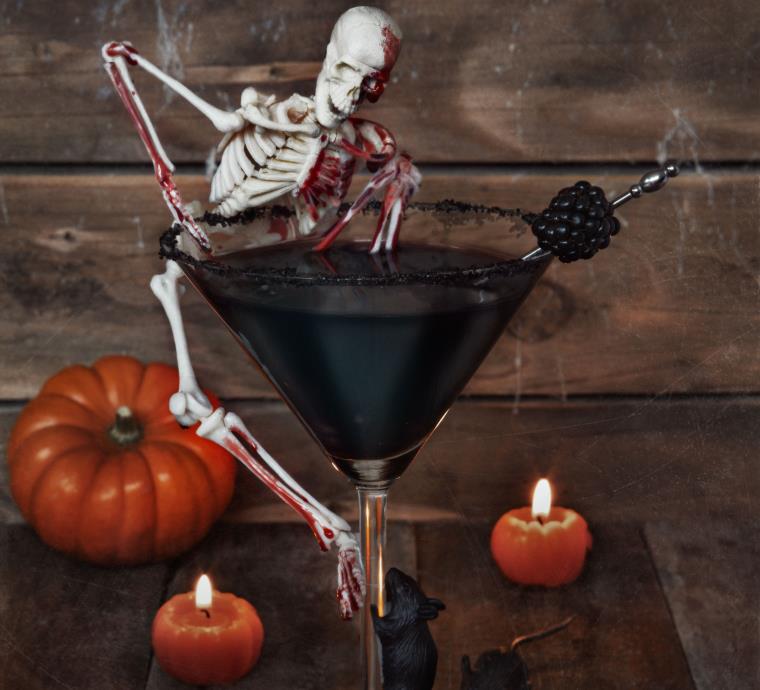 Halloween cocktail recipe without alcohol drink-black-cocktail-idea