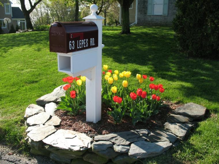 flower design mailbox