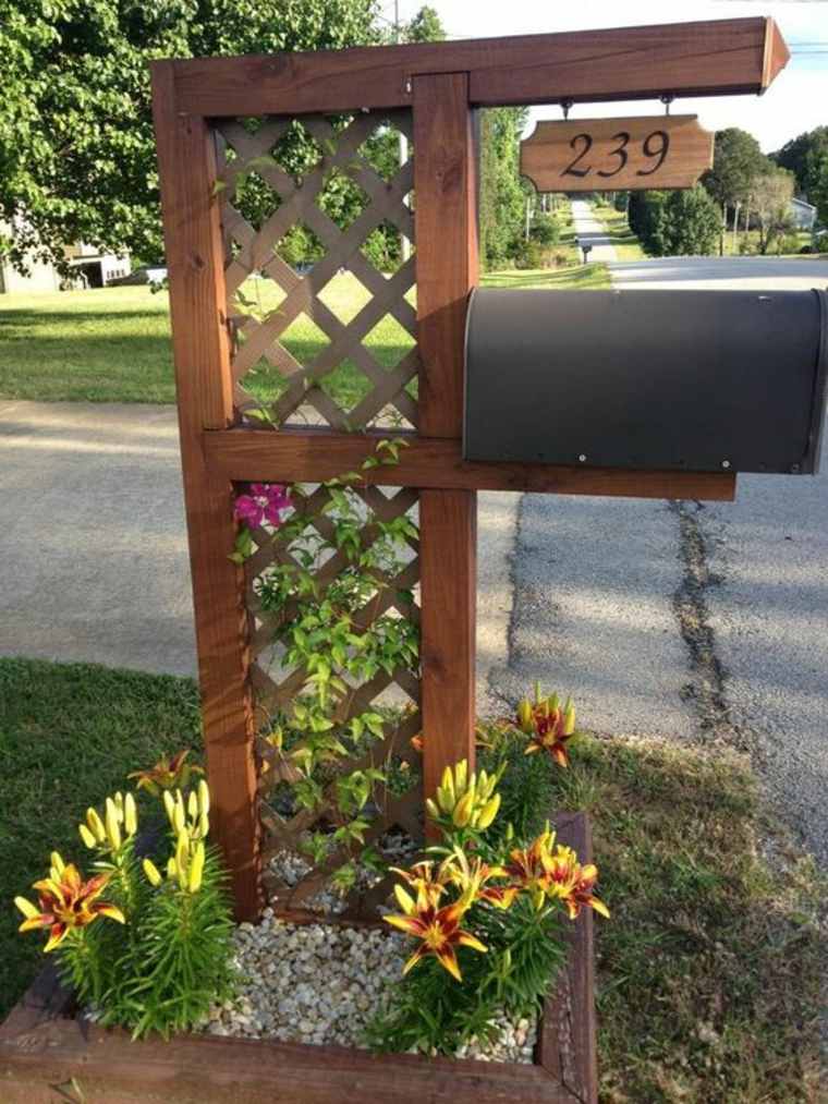 mailbox plant