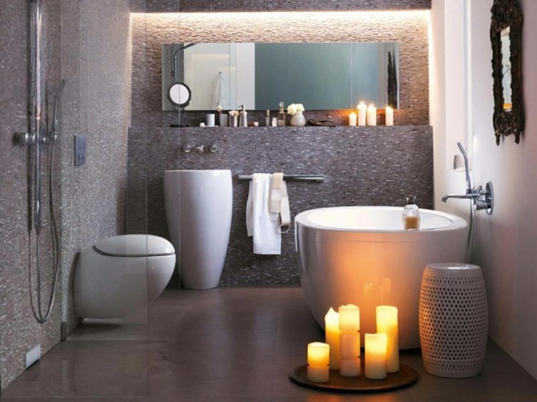 romantic candle idea bathroom