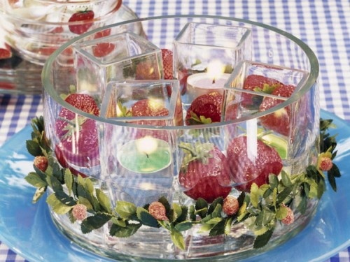 floating candles cylinder glass strawberries