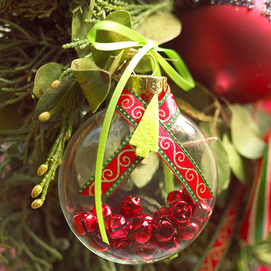 Christmas balls decorating ideas red bells