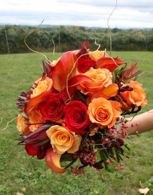 red wooden orange wedding bouquet