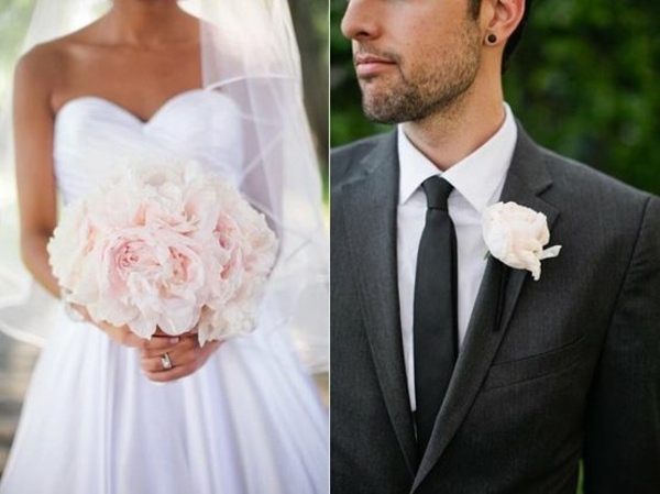 pale pink wedding bouquet