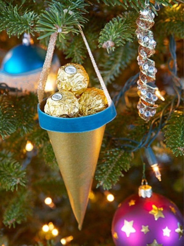 do-it-yourself-christmas-paper-con-golden-christmas diy christmas