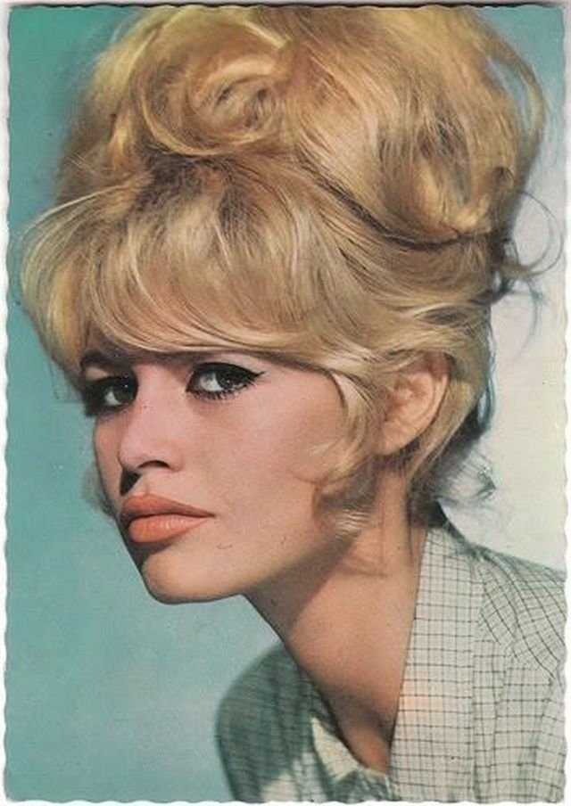 Brigitte-Bardot-makeup