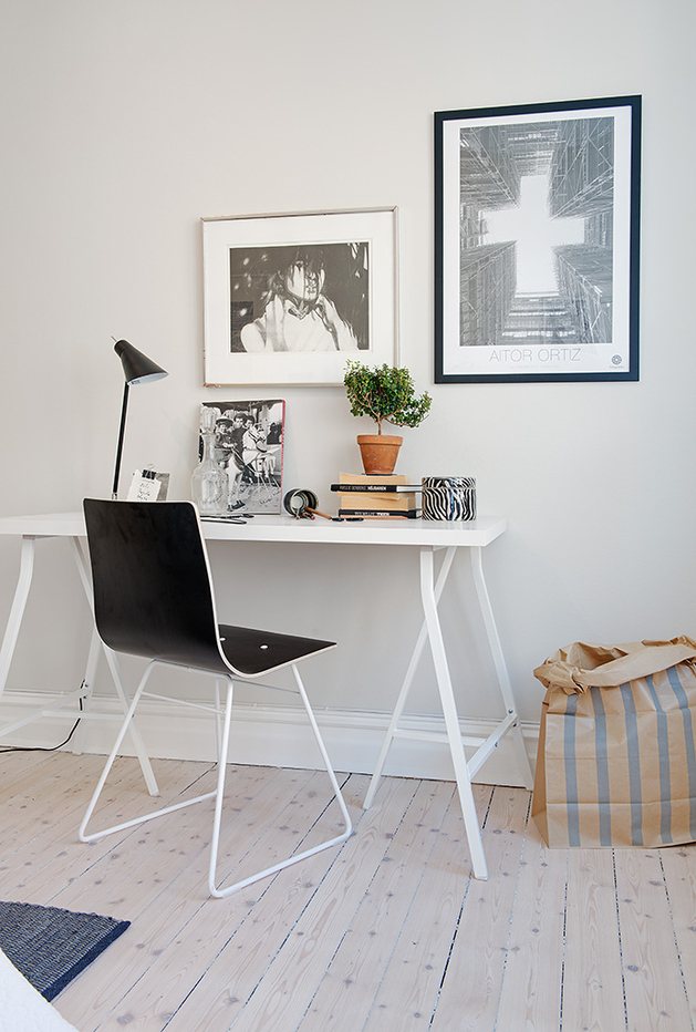 desk trestle chair black cross paper