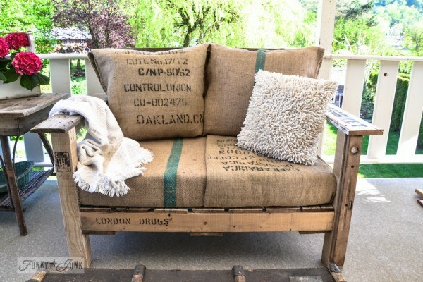 wooden pallet patio sofa