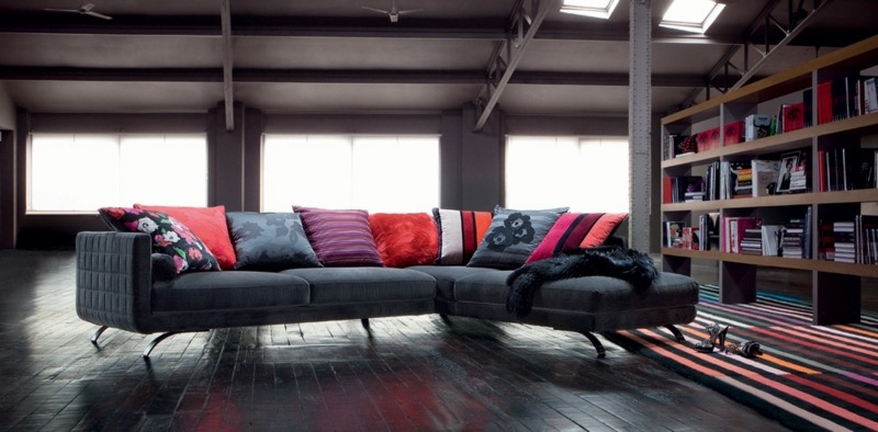 sofa svart rock bobois design pute teppe bibliotek