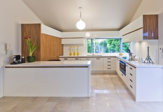 kitchen-tile-white-finish-shiny-cabinets-white-wood kitchen tiles