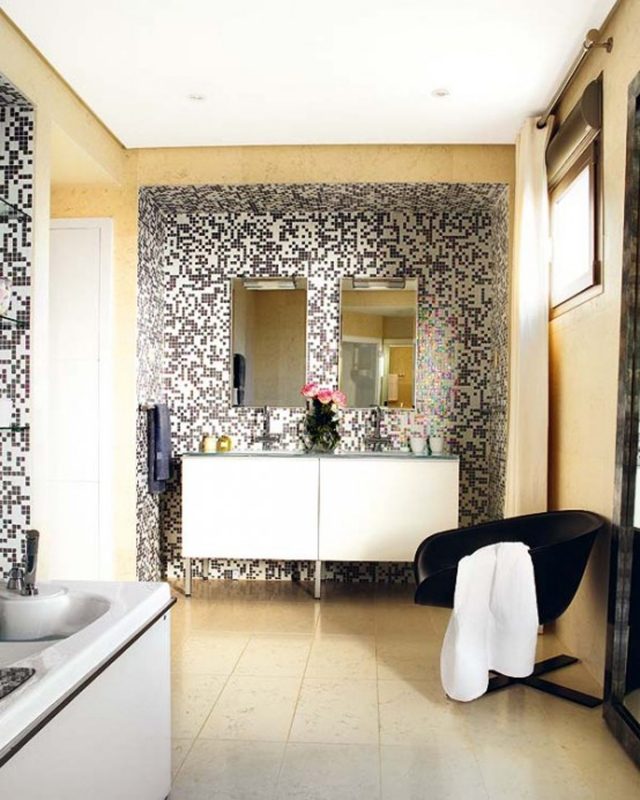 tile-bathroom-mosaic-wall-black-white-armchair-black-washbasin-white tile bathroom