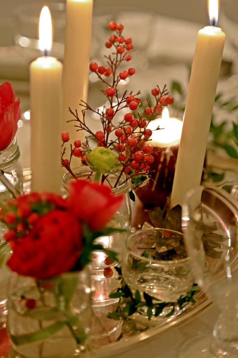 center table Christmas candles