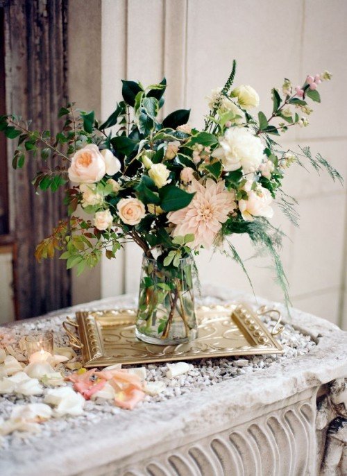 center table bouquet flowers