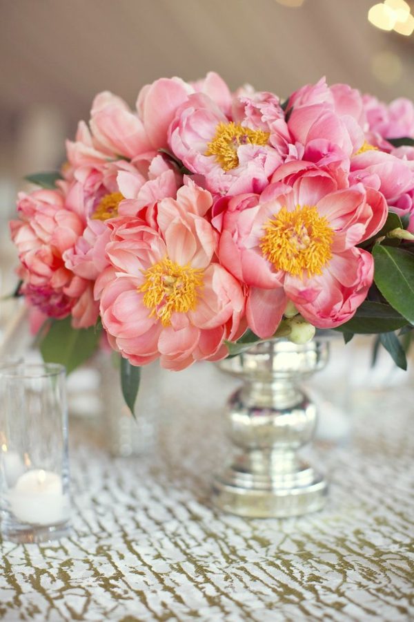 center roza cvetje mizo
