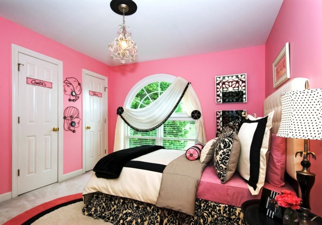 pink teen room