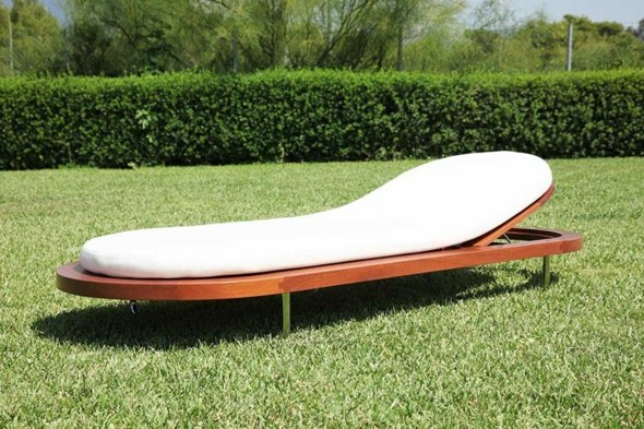 interesting lounge chair Seora