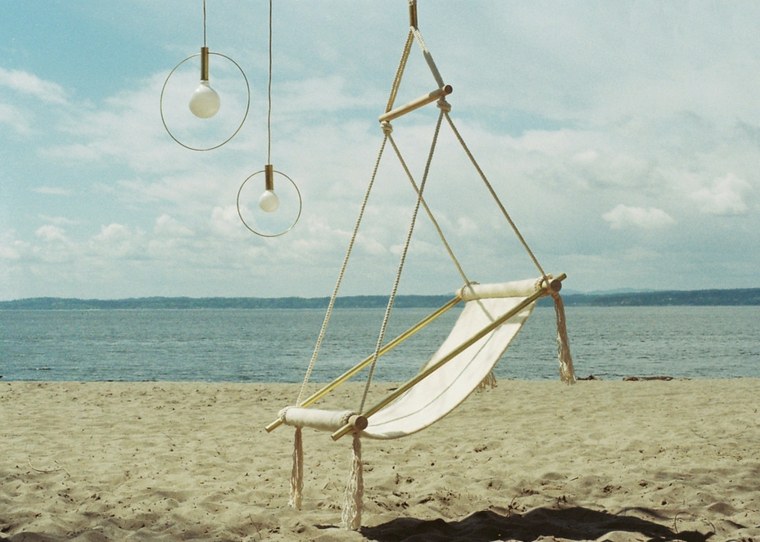 lounge chair hanging sunbath