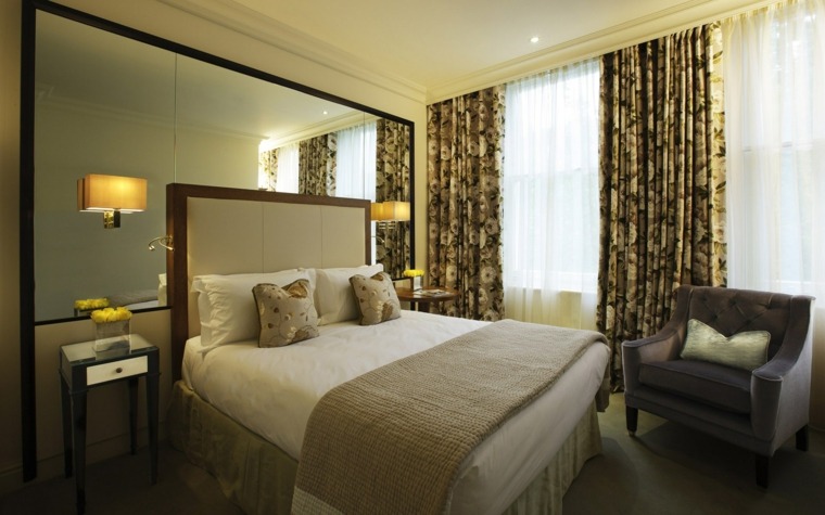 bedroom interior design royal bed