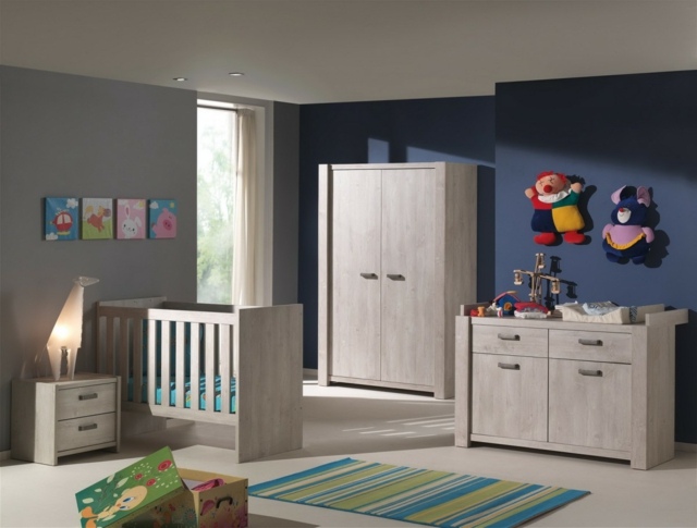 baby room clown layout