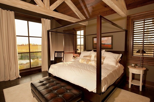 bedroom deco wood