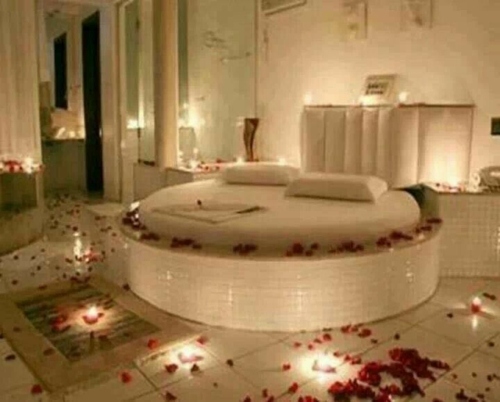 bedroom romantic valentine's day