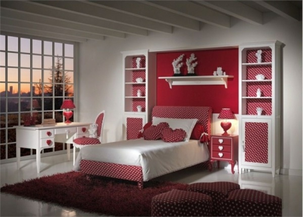 white red deco room