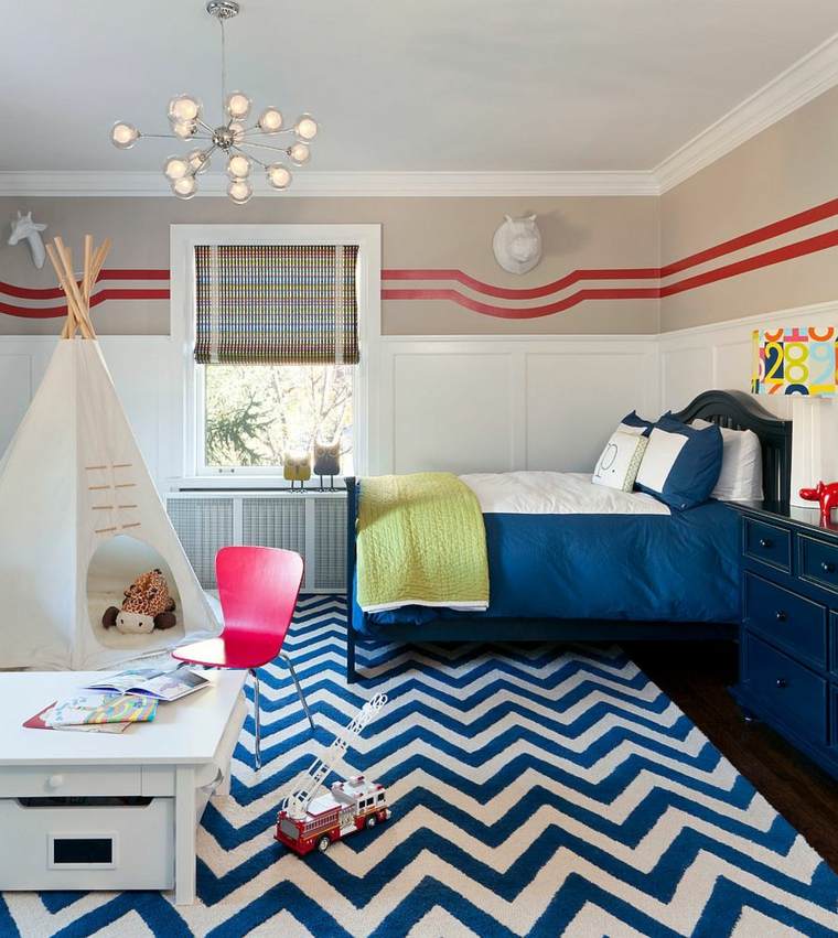 children's room deco red elements