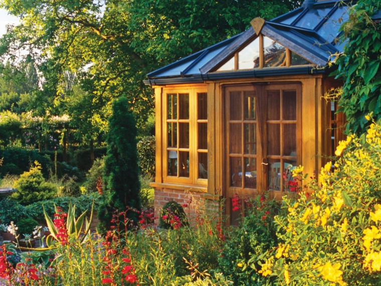 idea storage garden garden shed outdoor wood idea'aménagement pratique 