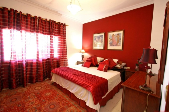 modern bedroom red deco