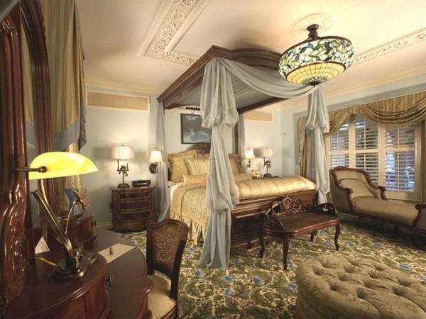 luxurious elegant bedroom deco