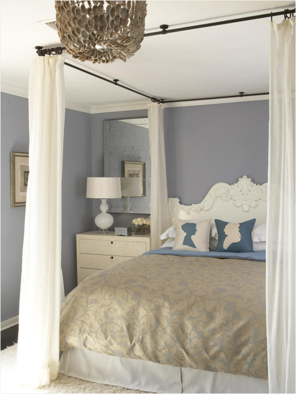 romantic canopy bed room