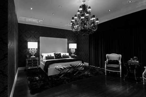 sublime room dominated by black color
