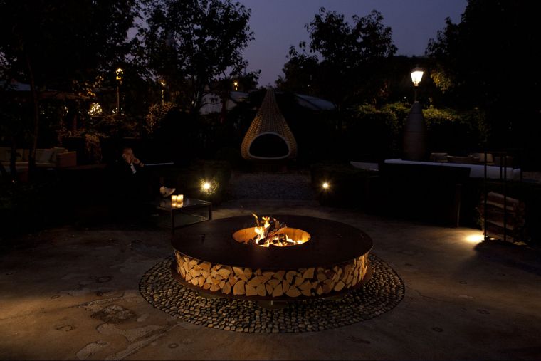 fireplace-outer-timber-garden-design-round-brazier