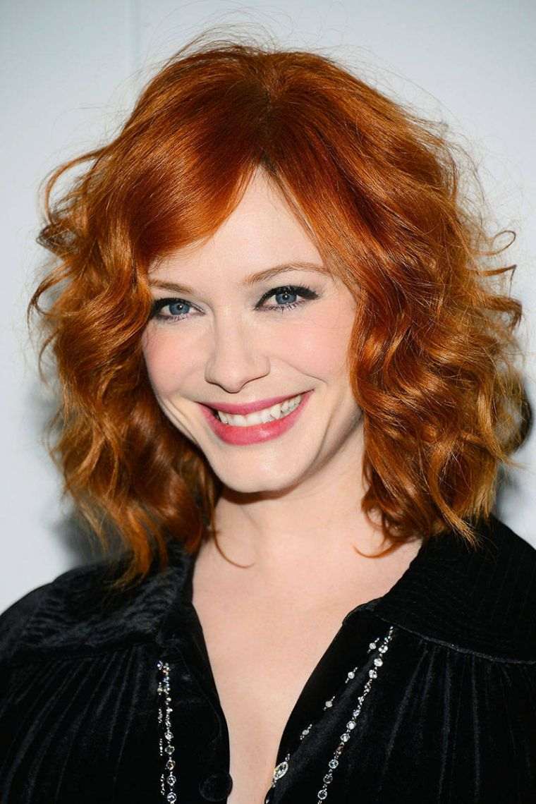 hair color red cut-stain-mid-long-ripples