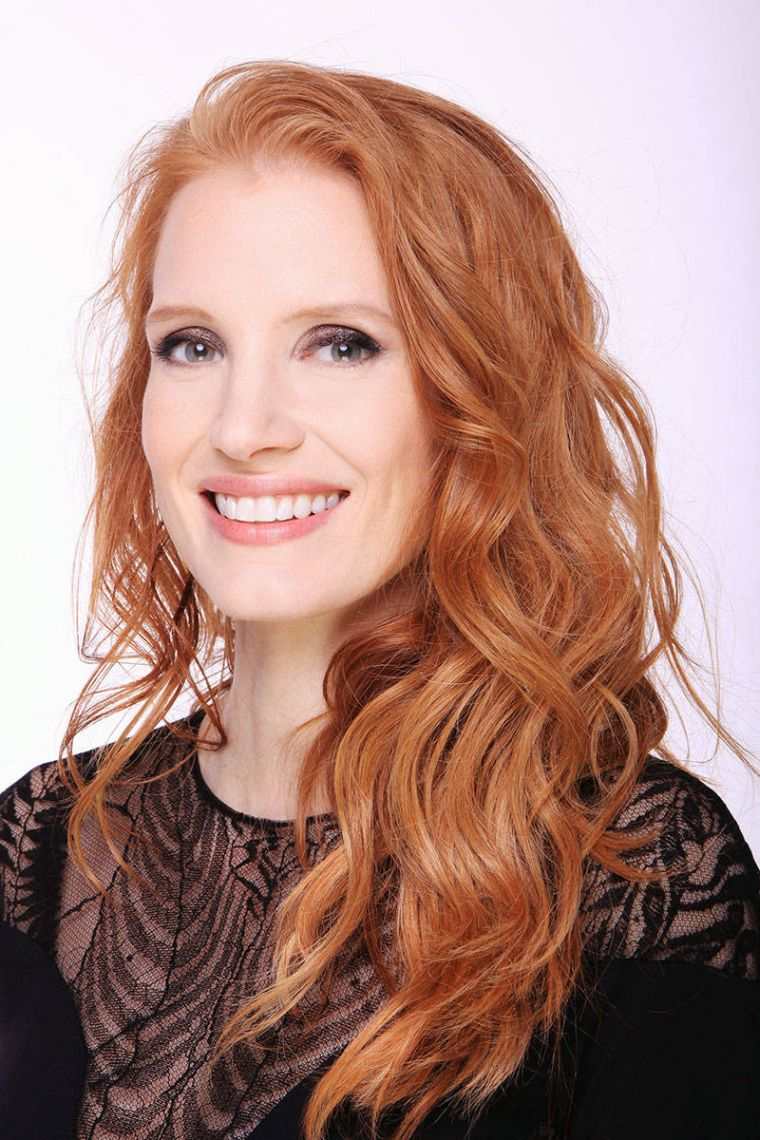 hair color red copper-cut-long-ripples-stripe-on-side