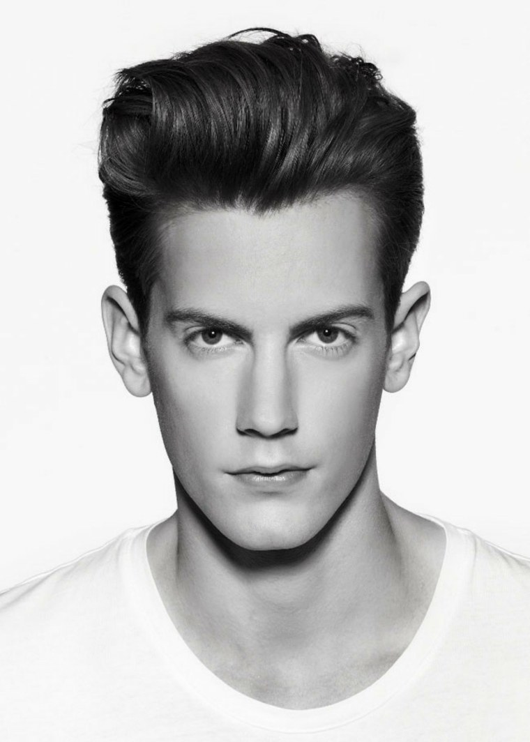 classic men's cut idea half-length hair trend