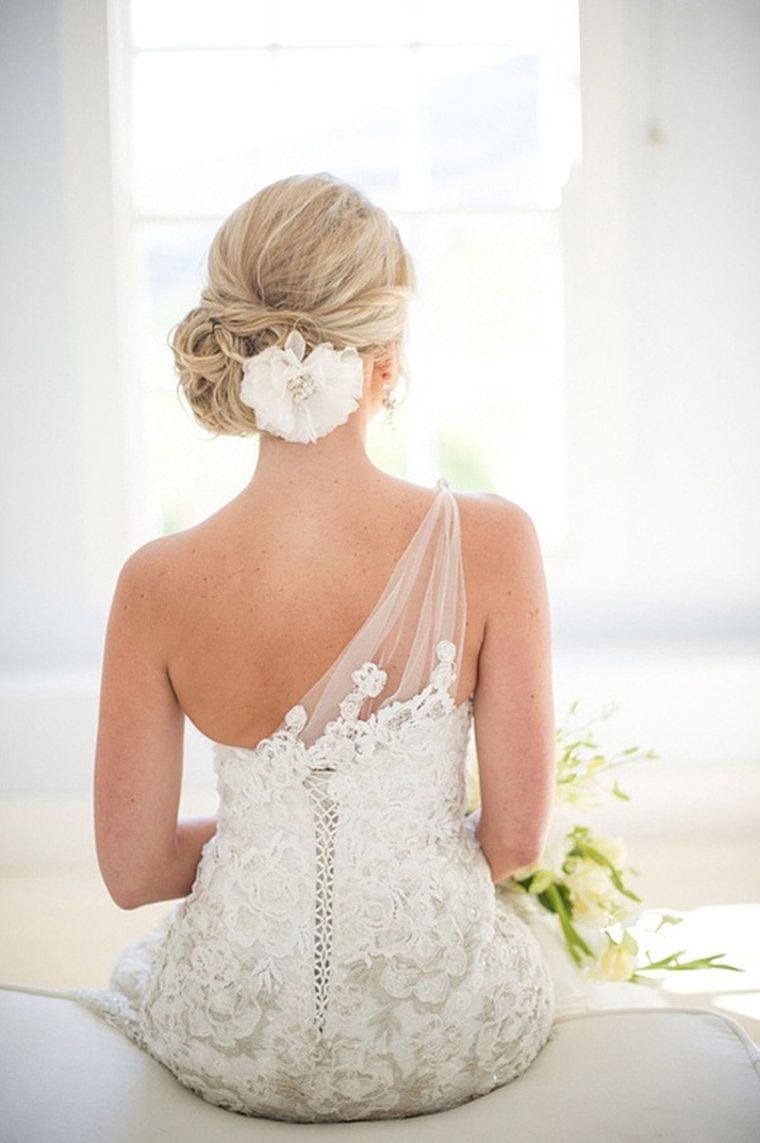 bunion wedding peinge-flower-dress-mariee-backless