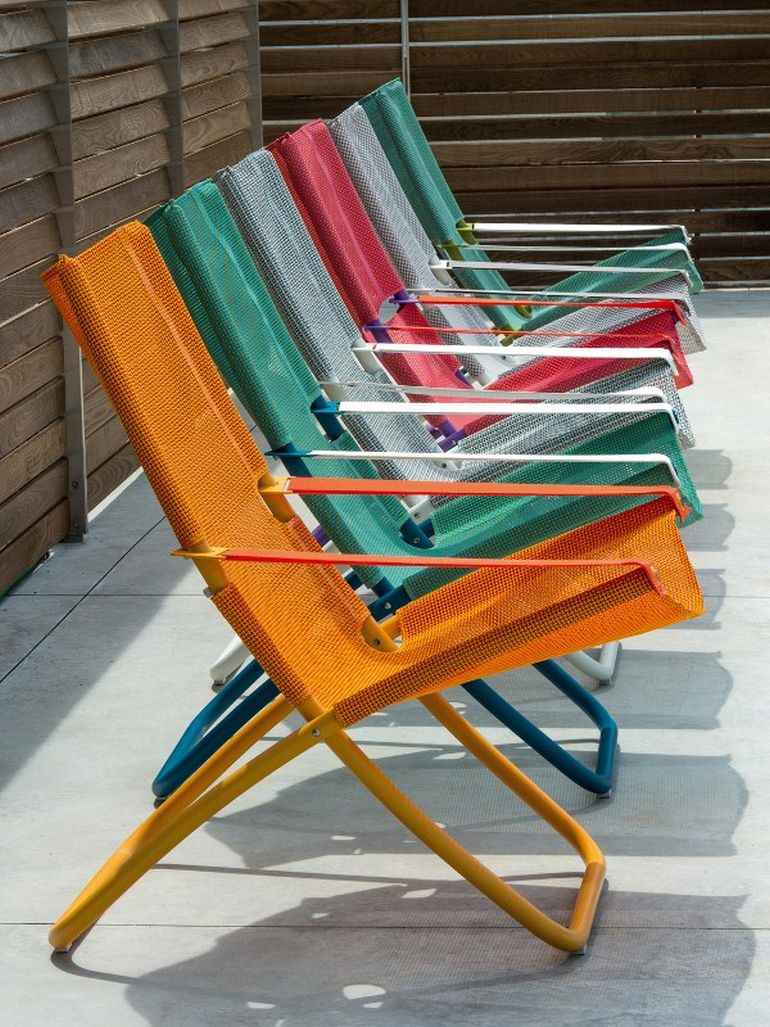 Chilean Red Green Orange Red Canvas Folding Lounge Chair Chiaramonte Marin by emu group