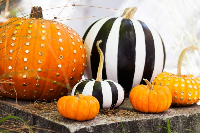 pumpkin black and white deco idea original halloween