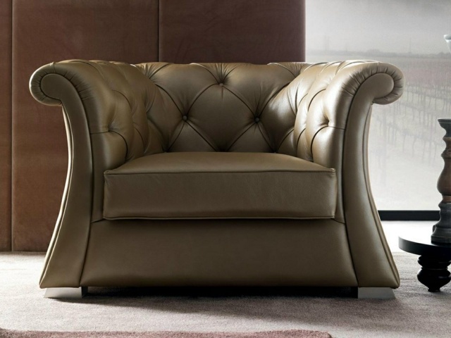 Royal design armchair by CorteZari smooth leather forms