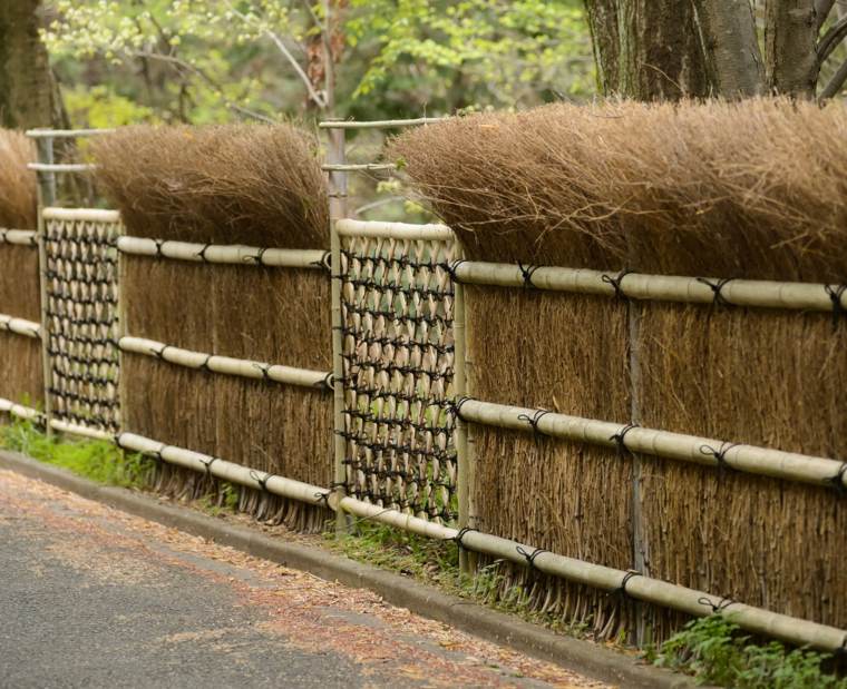 design gardens breeze view wood and straw