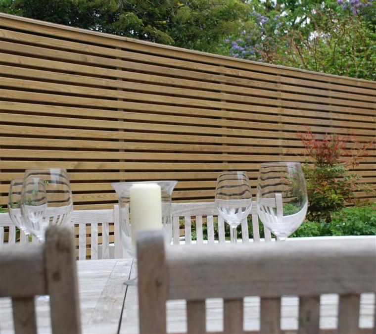 vertical garden fencing wooden panels