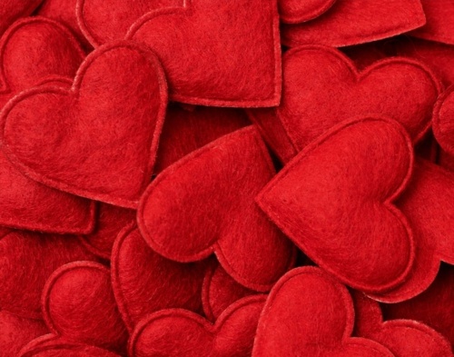 felt red deco hearts