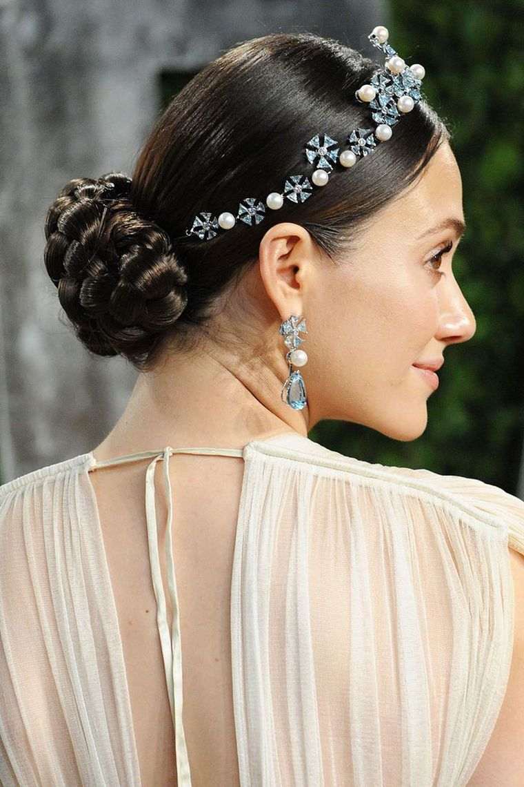 hairstyle bun low wedding braids