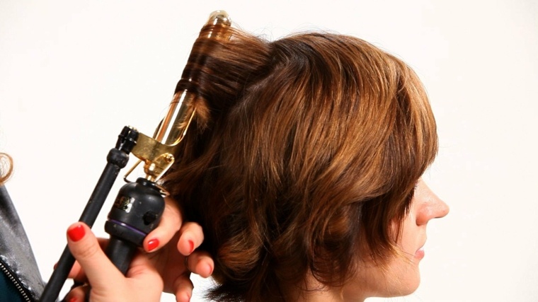 modern hairstyle mid hair long cut modern long hair curling iron resized