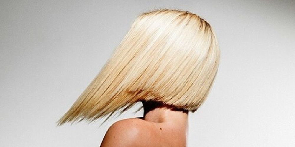 short hairstyles tapered blondie neck back woman