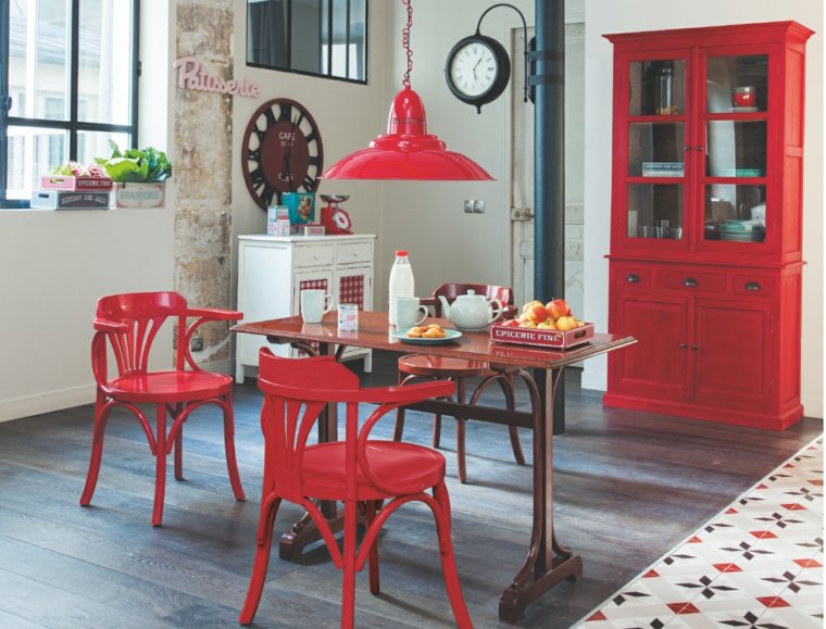 red decor kitchen bistro style