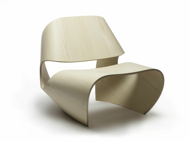 Atypical armchair by Made in ergonomic ratio form