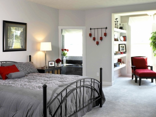 color-paint-room-light gray-red-accents