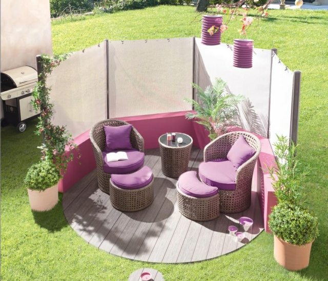 purple color living room garden